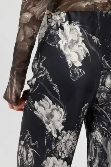 Roberto Cavalli Silk Trousers with Fiammingo Flowers Print | Thumbnail 5