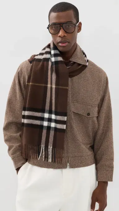 Burberry Giant Check Cashmere Scarf | Thumbnail 3 Burberry Giant Check Cashmere Scarf | Thumbnail 3