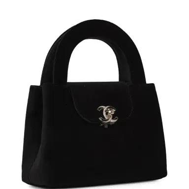 Chanel Chanel Small Kelly Shopper Black Velvet Crystal Light Gold Hardware | Thumbnail 2 Chanel Chanel Small Kelly Shopper Black Velvet Crystal Light Gold Hardware | Thumbnail 2
