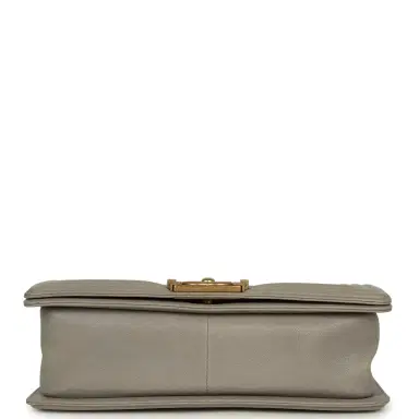 Chanel Pre-owned Chanel Medium Boy Bag Grey Caviar Antique Gold Hardware | Thumbnail 6