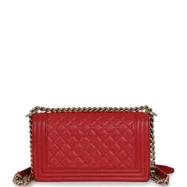 Chanel Pre-owned Chanel Medium Boy Bag Red Caviar Gold Hardware | Thumbnail 4