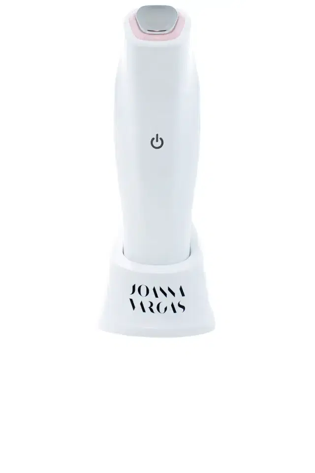 Joanna Vargas Magic Glow Wand