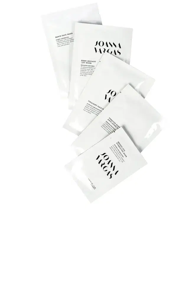 Joanna Vargas Glow-To-Go Mask Set