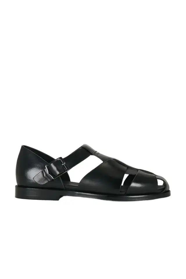 G.H. BASS Potter Flat Sandals