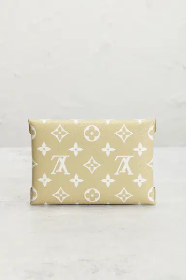 Louis Vuitton Louis Vuitton Limited Edition Monogram Giant Kirigami MM Pochette | Thumbnail 3
