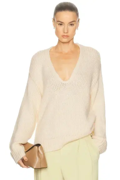 L'Academie Kindall V Neck Sweater | Thumbnail 1
