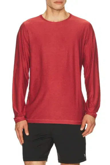 Vuori Strato Tech Long Sleeve Tee | Thumbnail 1