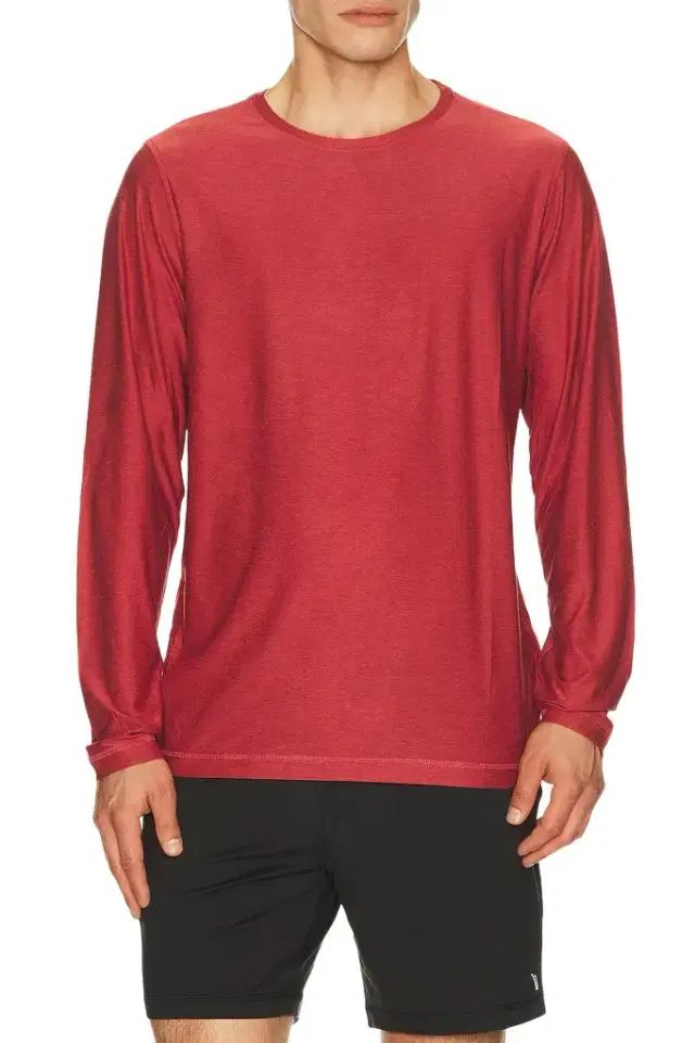 Vuori Strato Tech Long Sleeve Tee