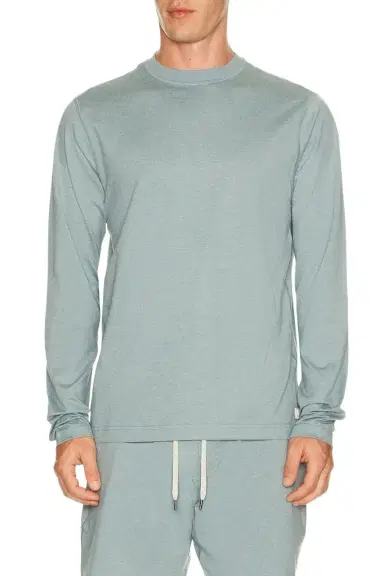 Vuori Ponto Performance Long Sleeve Tee | Thumbnail 1