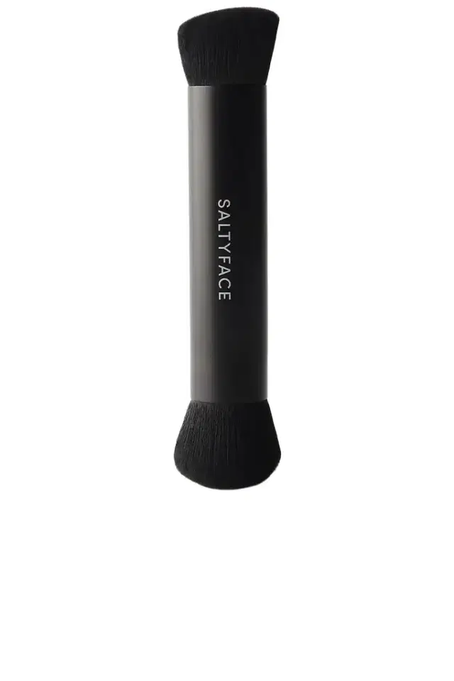 Saltyface Brush No. 3