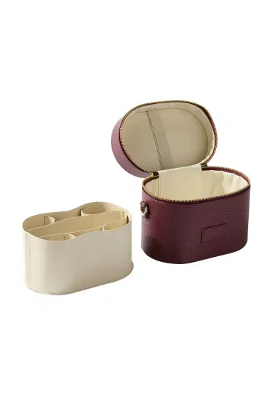 ETOILE COLLECTIVE Oval Toiletry Case | Thumbnail 4