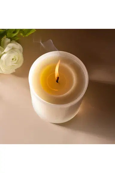 Le Prunier Spring Bloom Candle | Thumbnail 5