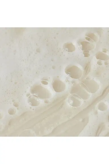 Oak Essentials Cloud Foaming Bath Oil | Thumbnail 2 Oak Essentials Cloud Foaming Bath Oil | Thumbnail 2
