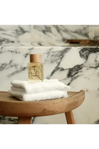 Oak Essentials Cloud Foaming Bath Oil | Thumbnail 7 Oak Essentials Cloud Foaming Bath Oil | Thumbnail 7