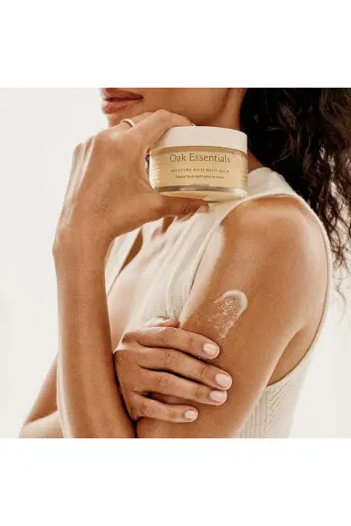 Oak Essentials Moisture Rich Body Balm | Thumbnail 7 Oak Essentials Moisture Rich Body Balm | Thumbnail 7