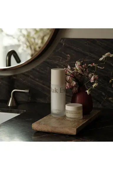 Oak Essentials Pure Gel Cleanser | Thumbnail 7 Oak Essentials Pure Gel Cleanser | Thumbnail 7