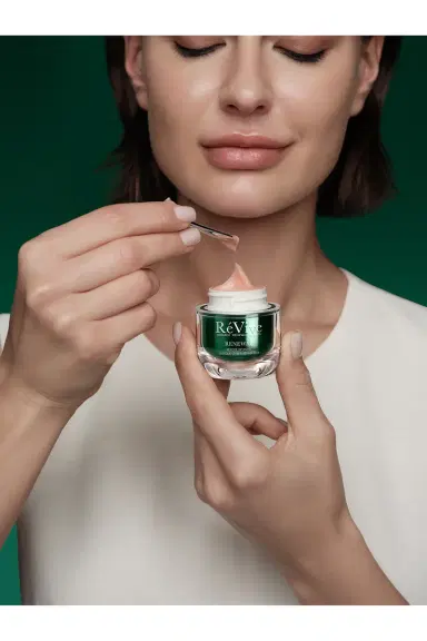RéVive Renewal Rescue Lip Mask | Thumbnail 3 RéVive Renewal Rescue Lip Mask | Thumbnail 3