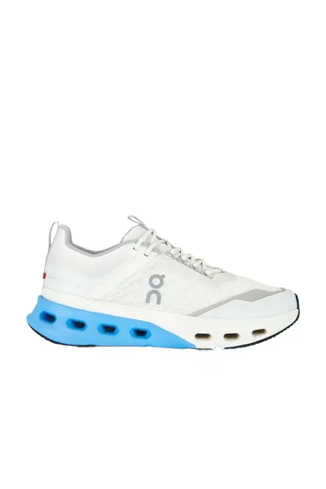 ON Cloudnova X