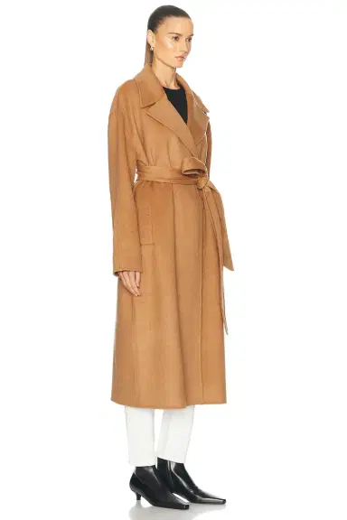 L'Academie Milly Coat | Thumbnail 3
