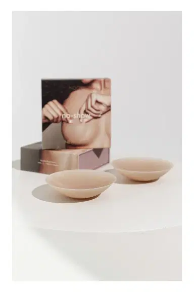 NOOD No-show Reusable Round Nipple Covers 3 Inch | Thumbnail 2