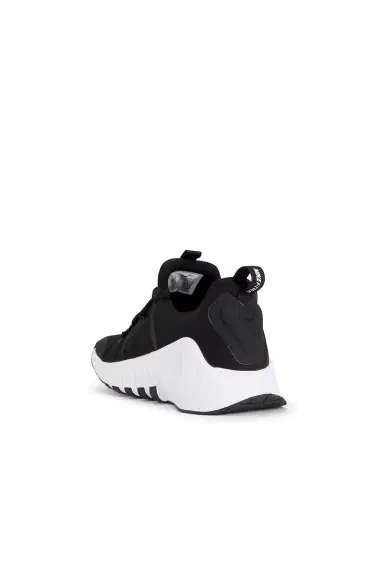 Nike Free Metcon 6 | Thumbnail 3