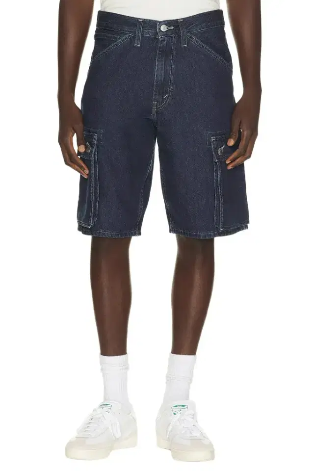 Levi's 478 Baggy Cargo Shorts