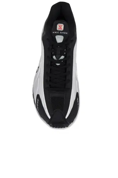 Nike Shox R4 Sneaker | Thumbnail 4