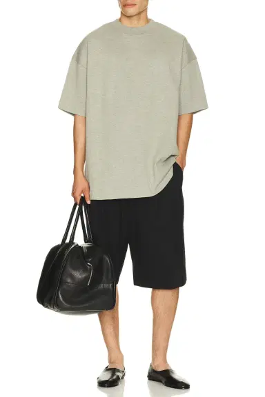 Fear of God Essentials Signature 90's Short Sleeve Tee | Thumbnail 3