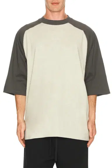 Fear of God Essentials Signature Baseball Tee | Thumbnail 1