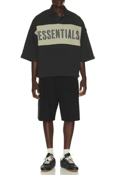 Fear of God Essentials Panelled Crop Polo | Thumbnail 3