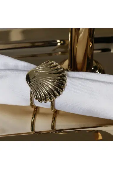 The Favorites Cap Ferrat Shell Napkin Ring Set of 4 | Thumbnail 2 The Favorites Cap Ferrat Shell Napkin Ring Set of 4 | Thumbnail 2