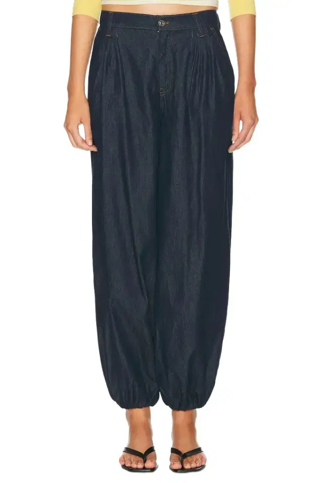 Frame The Denim Balloon Pant