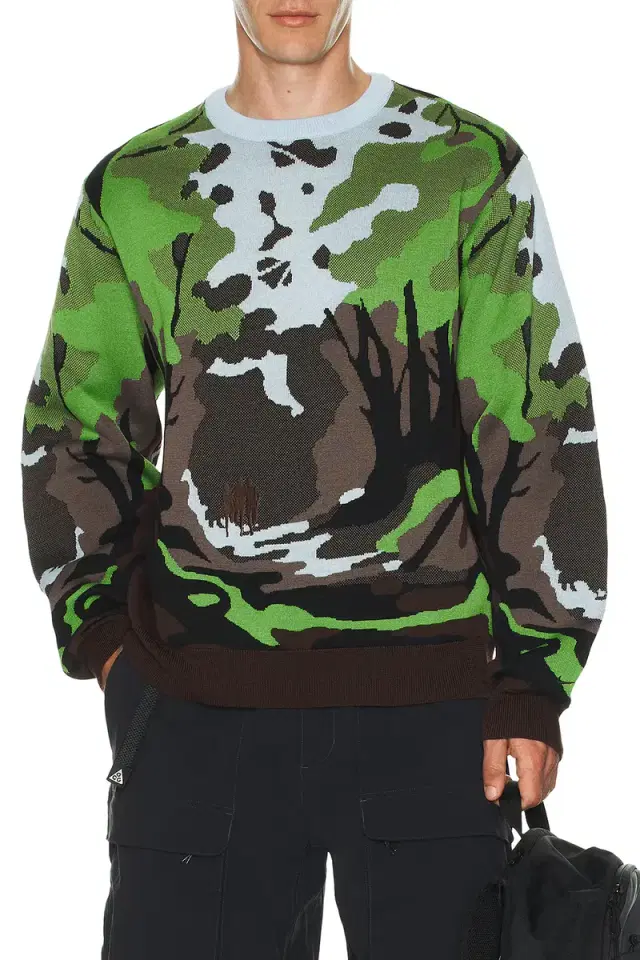 Nike Wilderness Sweater