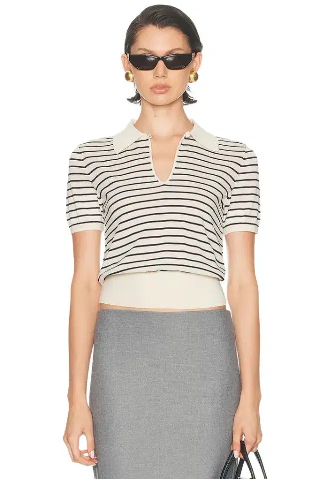 Frame The Keyhole Polo