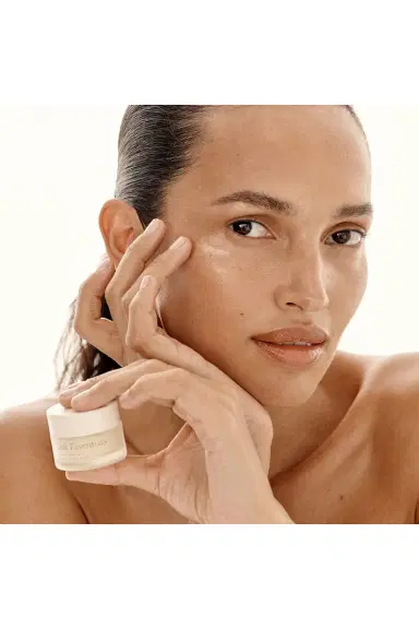 Oak Essentials Hydra Eye Balm | Thumbnail 4 Oak Essentials Hydra Eye Balm | Thumbnail 4