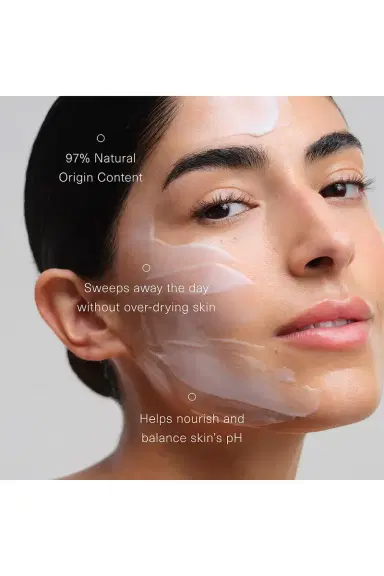 Oak Essentials Nourishing Cleansing Milk | Thumbnail 3 Oak Essentials Nourishing Cleansing Milk | Thumbnail 3