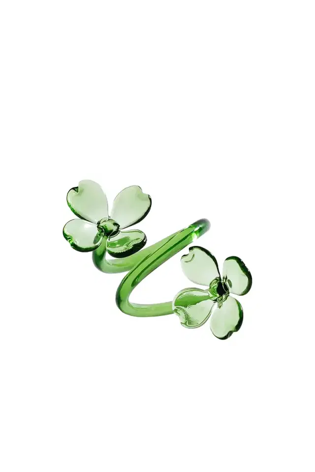 The Favorites Botanica Glass Flower Napkin Rings Set Of 4