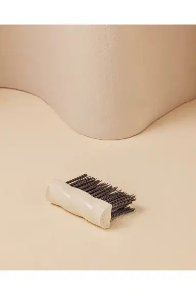 La Bonne Brosse Brush Cleaner Accessory | Thumbnail 4