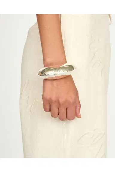 éliou Alegra Cuff Bracelet | Thumbnail 2