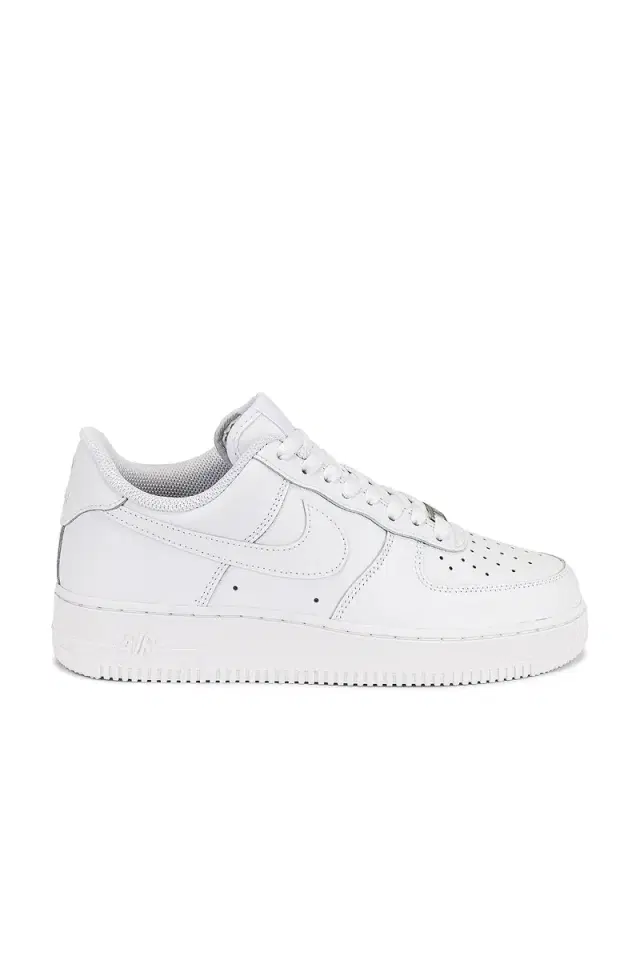 Nike Air Force 1 '07