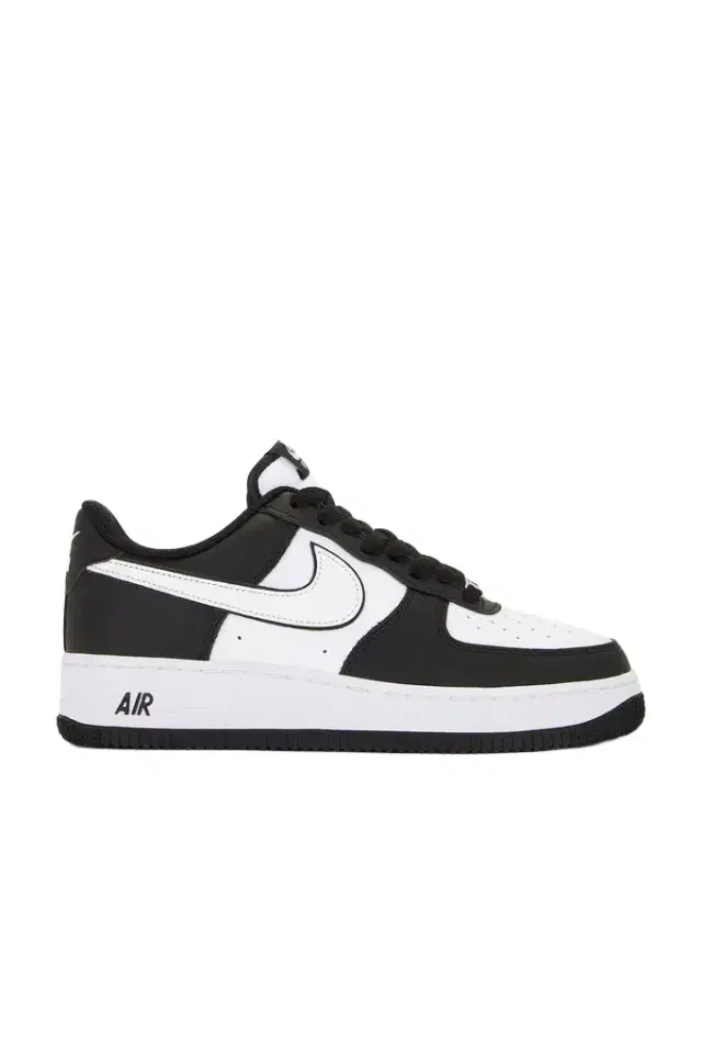 Nike Air Force 1 '07 Sneakers