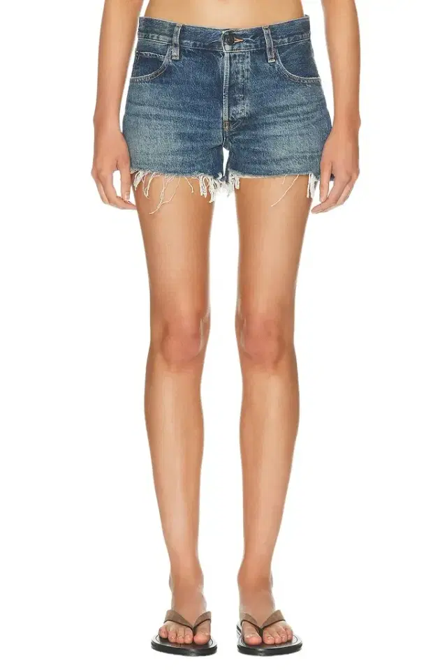 Frame The Hang Short