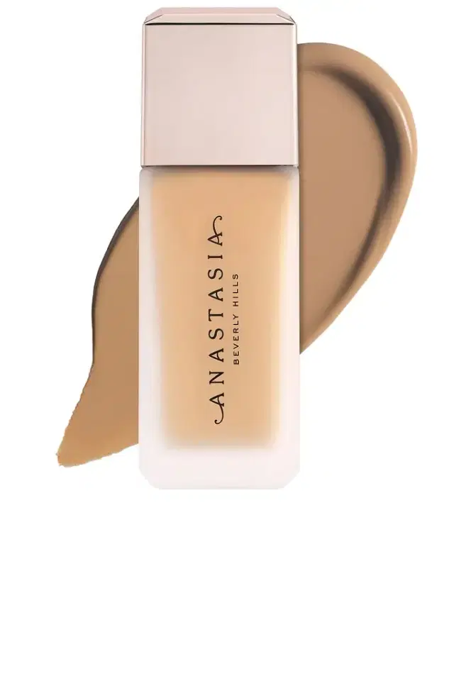 Anastasia Beverly Hills Impeccable Blurring Second Skin Matte Foundation