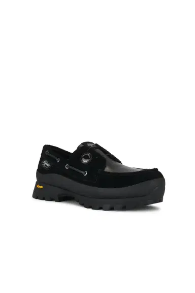 Sperry x Pleasures 3-Eye Vibram Turn-lock Lug Boat Loafer | Thumbnail 2