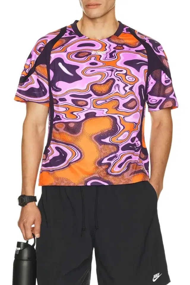 Nike Performance Liquify Short-Sleeve