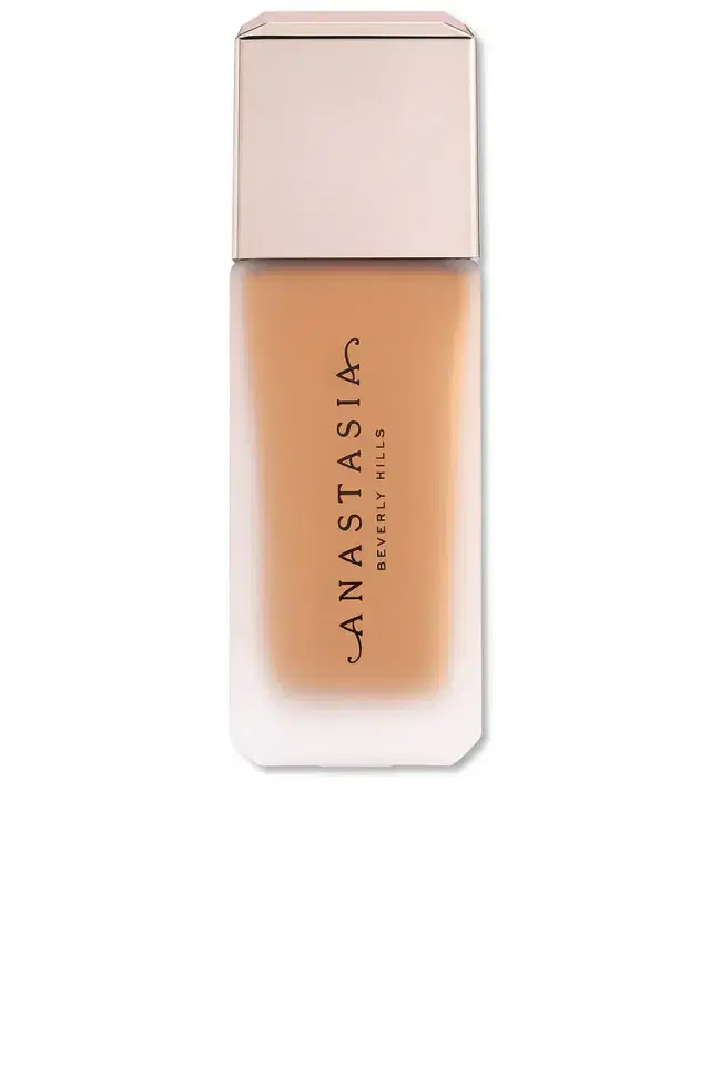 Anastasia Beverly Hills Impeccable Blurring Second Skin Matte Foundation