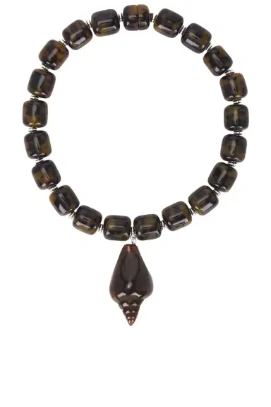 Julietta Concha Necklace | Thumbnail 1
