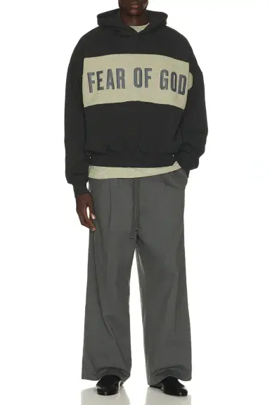Fear of God Essentials Cropped Relaxed Panelled Hoodie | Thumbnail 3