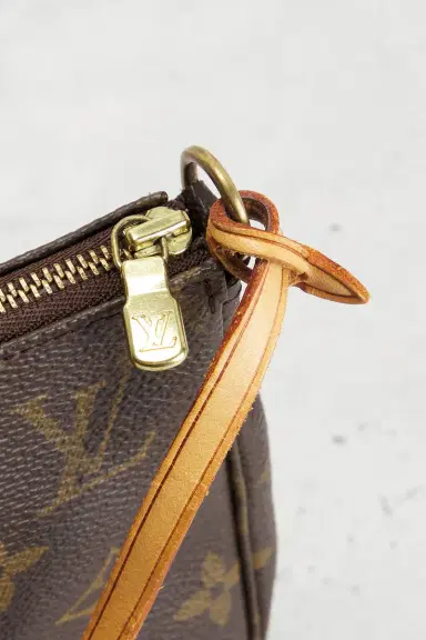 Louis Vuitton Louis Vuitton Monogram Pochette Accessoires Shoulder Bag | Thumbnail 6