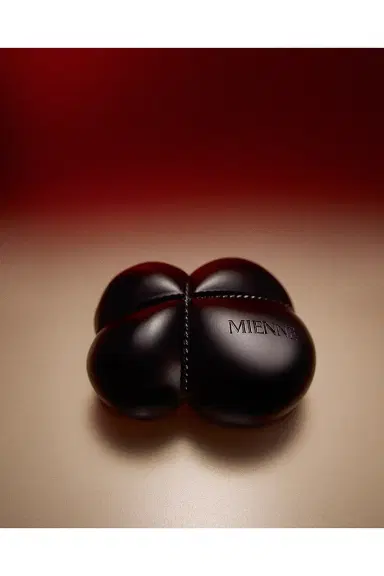 Mienne Incendier Bar Soap | Thumbnail 2 Mienne Incendier Bar Soap | Thumbnail 2